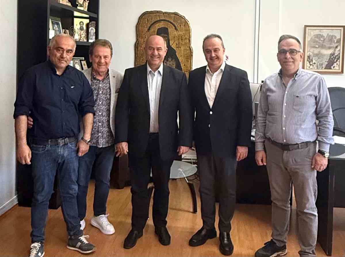 Συνάντηση της Ένωσης Ξενοδόχων Πιερίας με τον Δήμαρχο Δίου – Ολύμπου