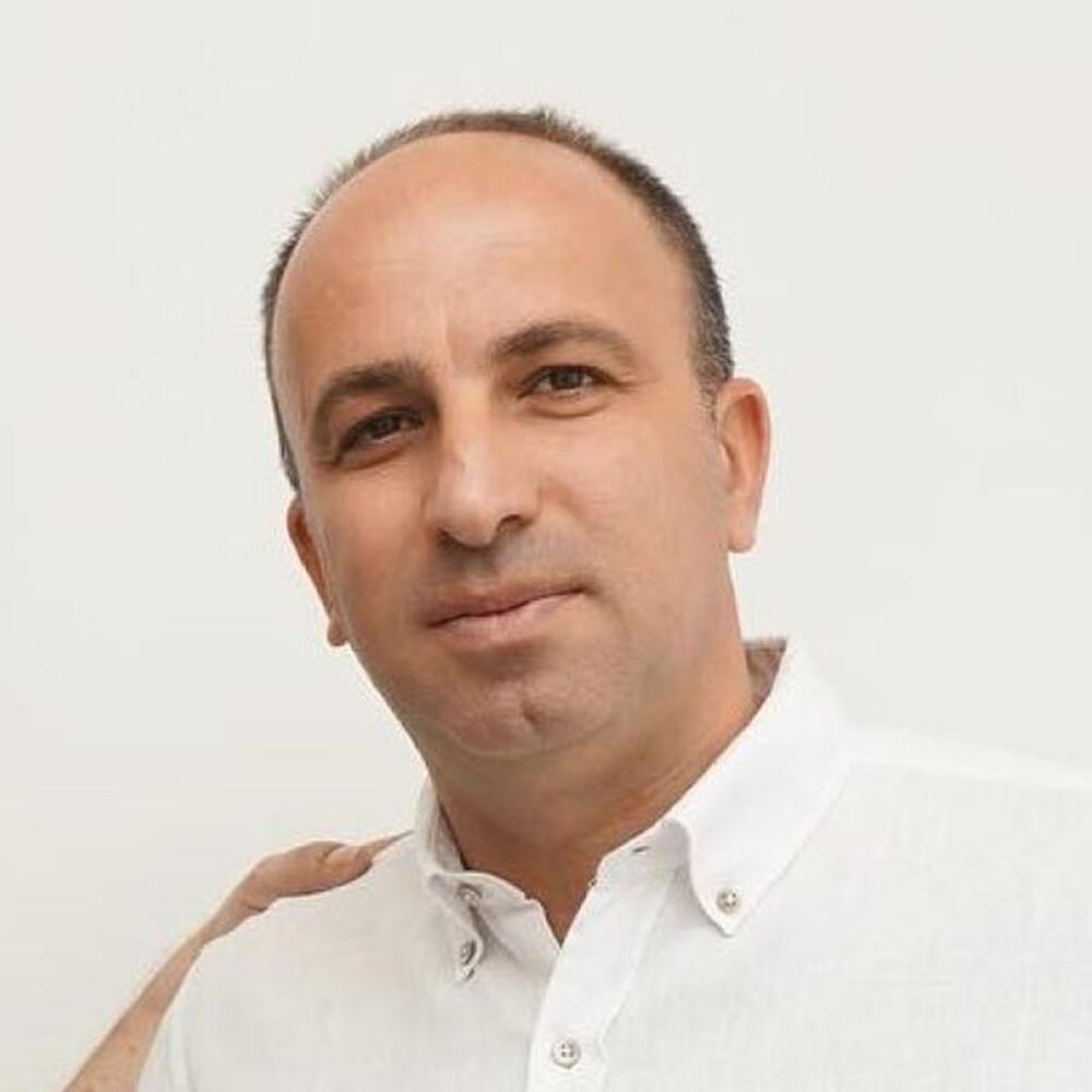 Φτάνει πια με τη συκοφαντία, την τοξικότητα και την ανθρωποφαγία