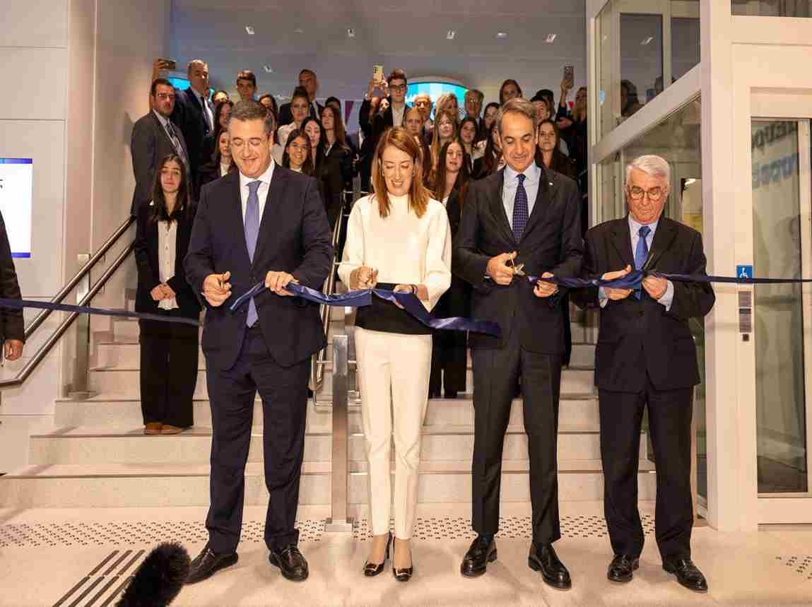 Η πρόεδρος Metsola εγκαινίασε το κέντρο Εμπειρία Ευρώπη – Europa Experience στην Αθήνα