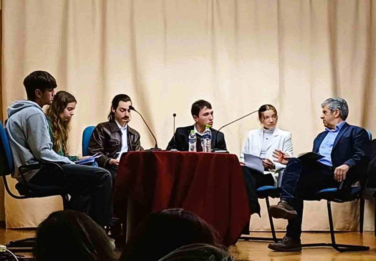 Συζητώντας για τη διεπιστημονικότητα στις ανθρωπιστικές επιστήμες και στην εκπαίδευση