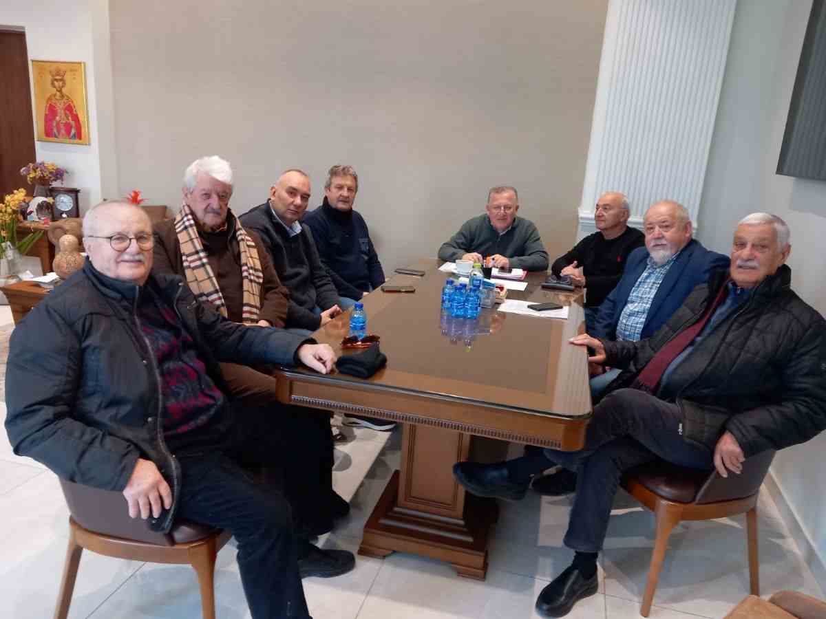 Αίτημα για την ονοματοδοσία του Α’ ΔΑΚ Κατερίνης σε «Στάδιο Πιερικού – Πόλυς Φουλίδης»