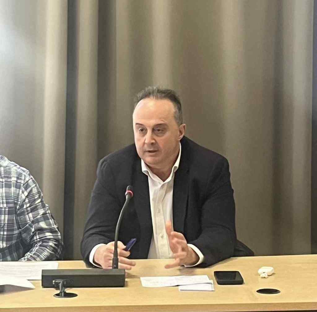 Δημόσια διαβούλευση για βαριές οικοδομικές εργασίες στη τουριστική περίοδο